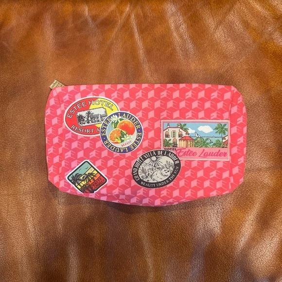 Estée Lauder make up bag in GUC - Picture 2 of 5